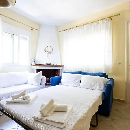 The Maisonette * Siviri