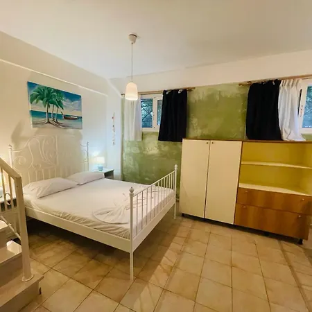 The Maisonette Holiday home Siviri