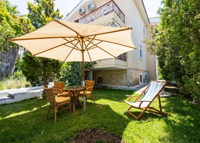 The Maisonette Siviri